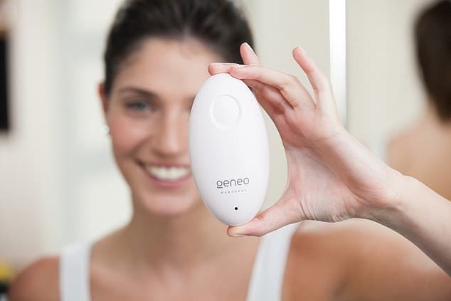 The $250 beauty device that works like 'Photoshop for your face': Firm launches vibrating oxygenation system that gives you clearer skin in 6 minutes