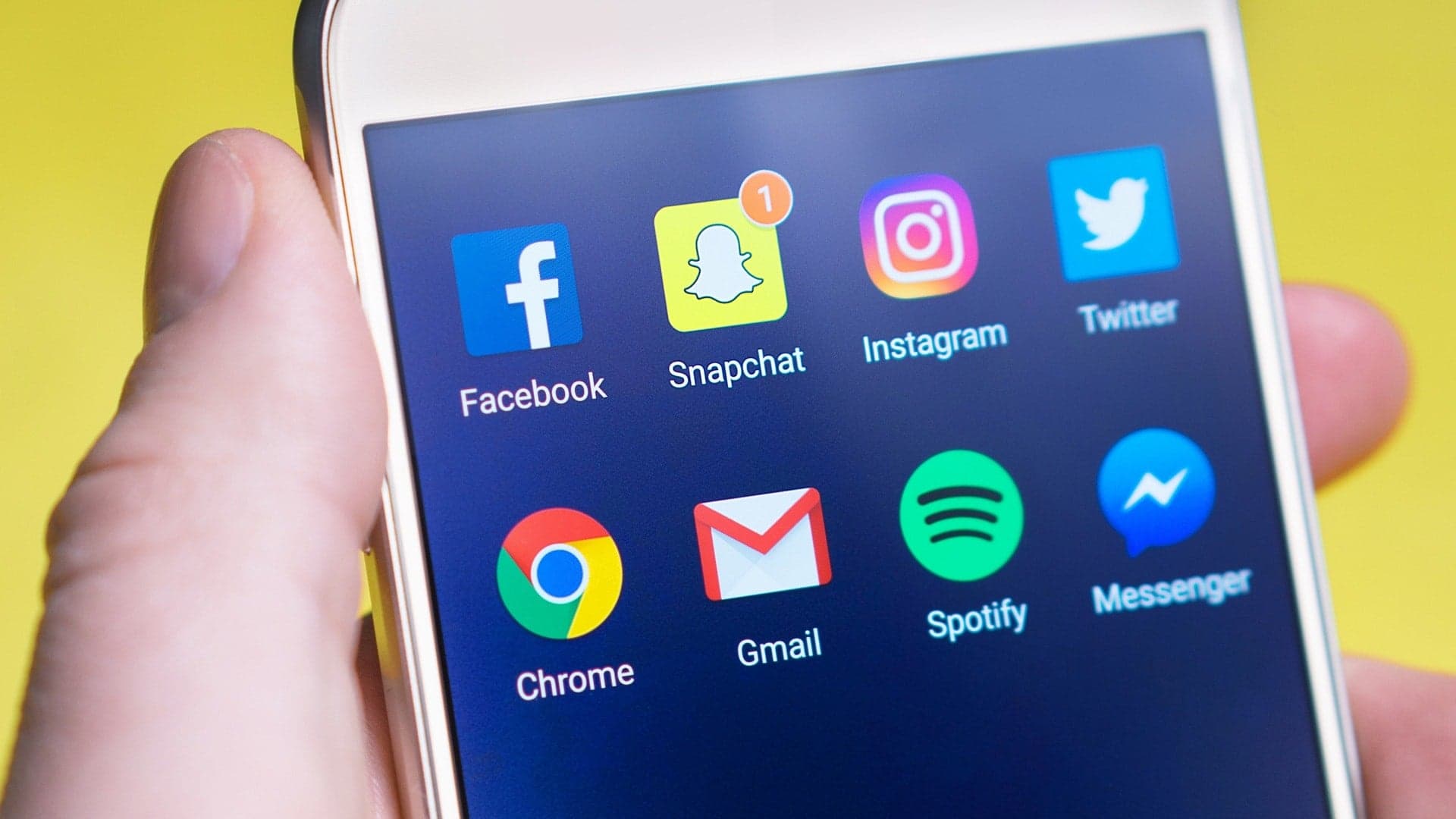 14 Reasons Brands Should or Shouldn’t Pay for Social Followers