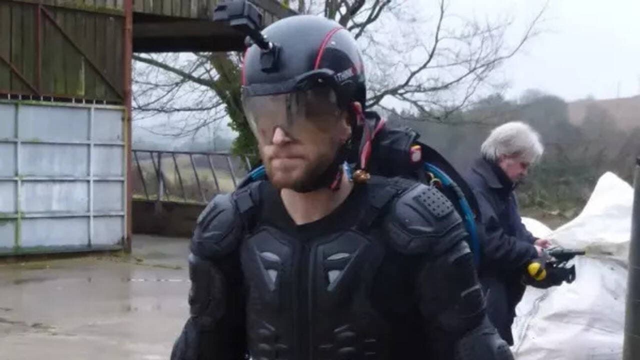 Obsessed With 'Iron Man', This Man Created His Own Flight Suit And It Works Like A Charm!