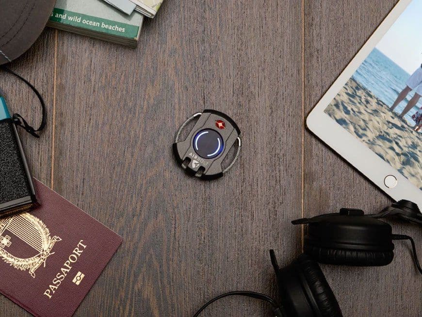 Gadgets of the week: PLAY:5, AirBolt, Altwork Station and more!